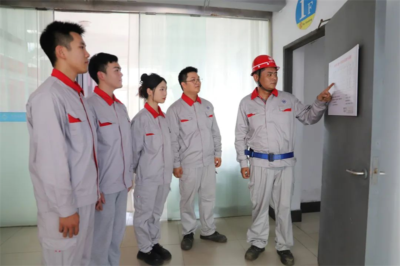 第13頁(yè)_新聞中心_蕪湖造船廠有限公司